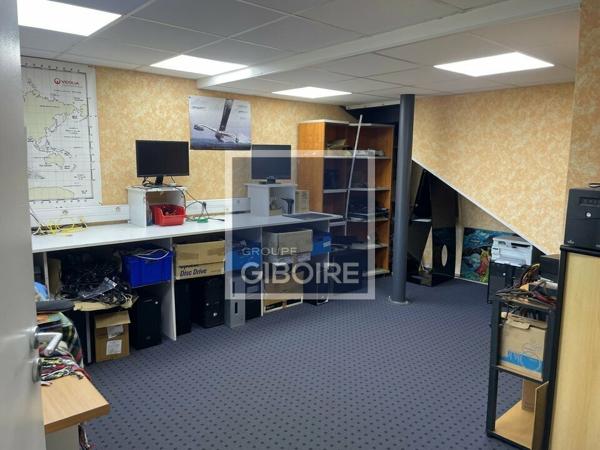 Bureaux - A LOUER - RENNES (réf : 35.6597)