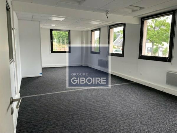 Bureaux - A LOUER - RENNES (réf : 35.2105)