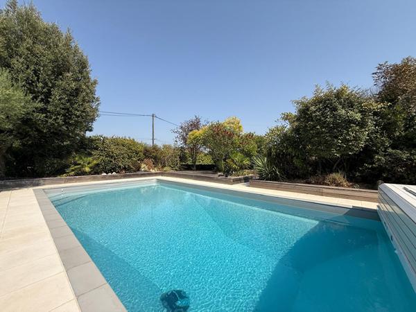 A LOUER - PLAISANCE DU TOUCH - Maison 5 pièces 138 m² avec climatisation, piscine sécurisée et jardin cloturé - G1325