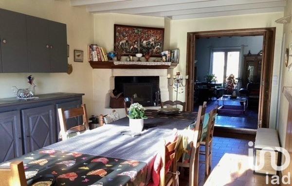 Maison à vendre 7 pièces 254 m² Chalais