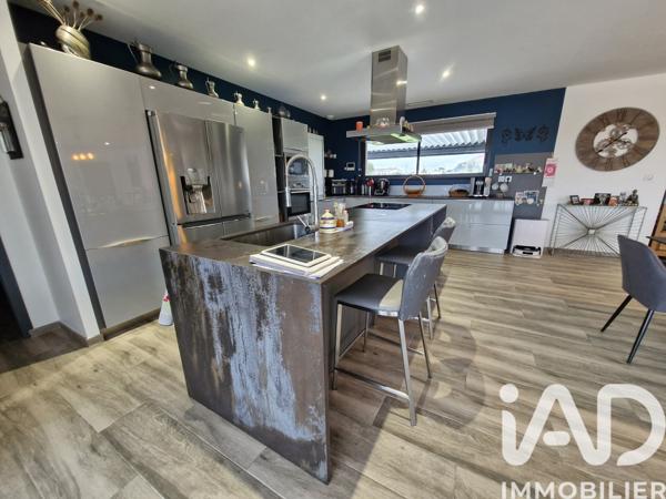 Maison à vendre 5 pièces 182 m² Lamonzie-Saint-Martin