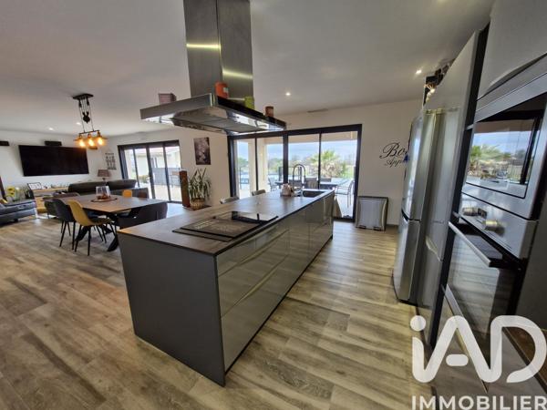 Maison à vendre 5 pièces 182 m² Lamonzie-Saint-Martin