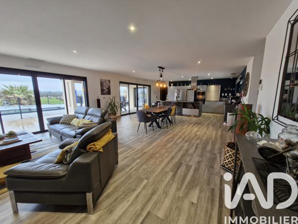Maison à vendre 5 pièces 182 m² Lamonzie-Saint-Martin