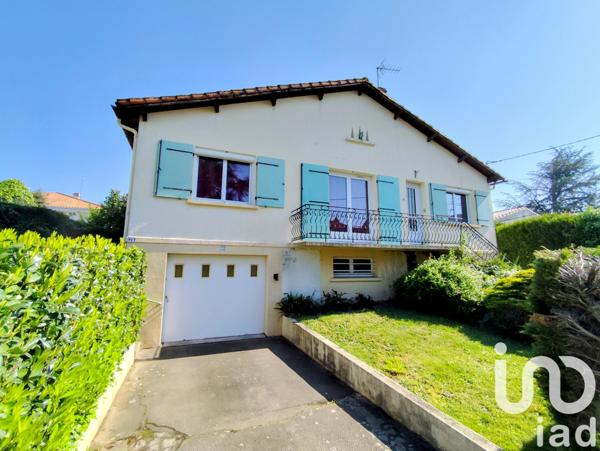 Maison à vendre 5 pièces 95 m² Bressuire