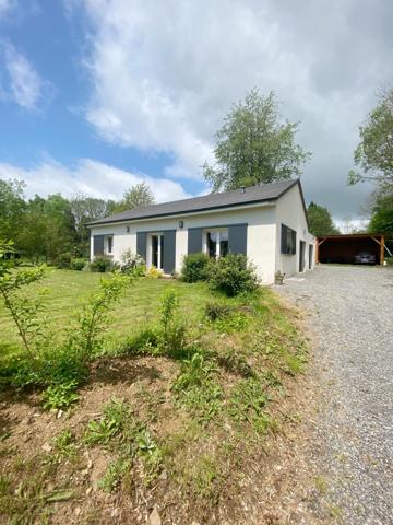 MAISON NEUVE AVEC GARAGES ET JARDIN
