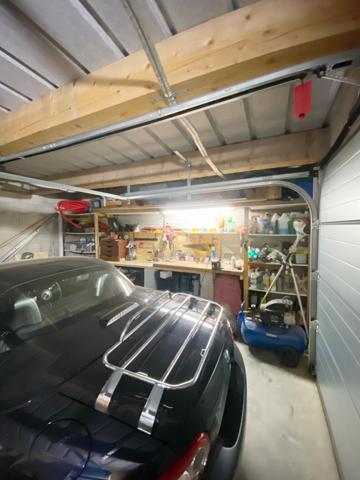 MAISON NEUVE AVEC GARAGES ET JARDIN