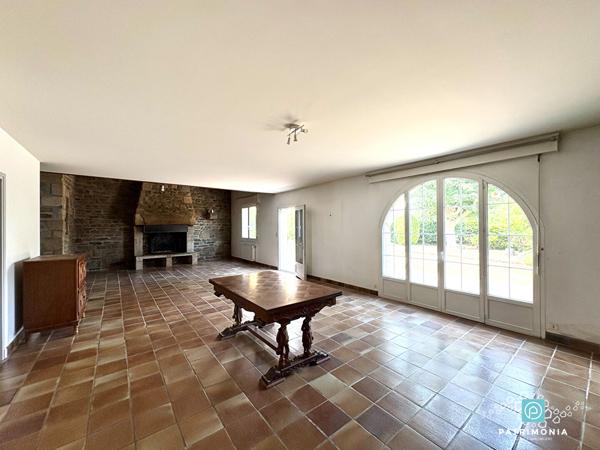 56520 GUIDEL Maison de caractère en pierre à Guidel - 4 chambres