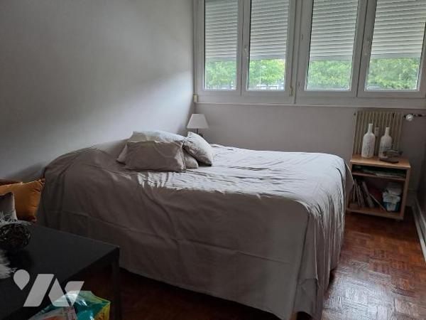 NOUVEAUTÉ - TRENTE CINQ NOTAIRES
Appartement 4 pièces - Quartier Bréquigny
Idéalement situé d...