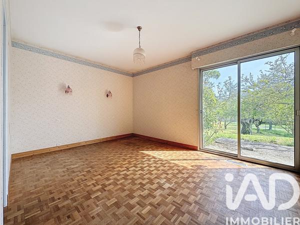Maison à vendre 7 pièces 230 m² Lèves
