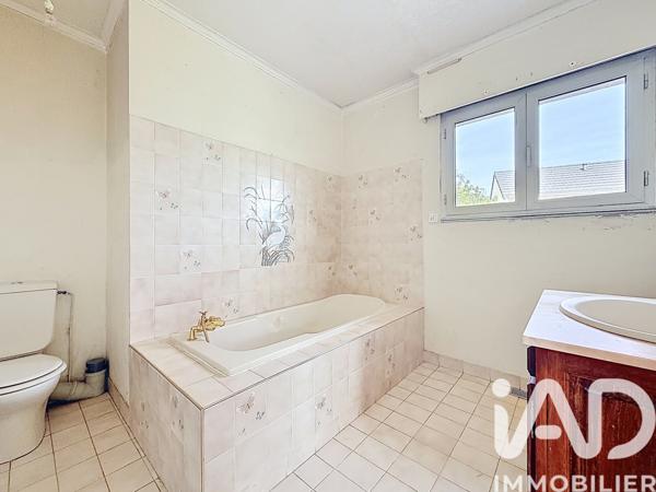 Maison à vendre 7 pièces 230 m² Lèves