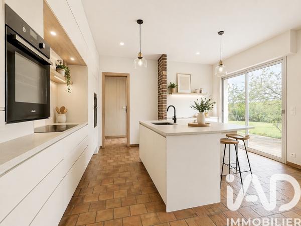 Maison à vendre 7 pièces 230 m² Lèves