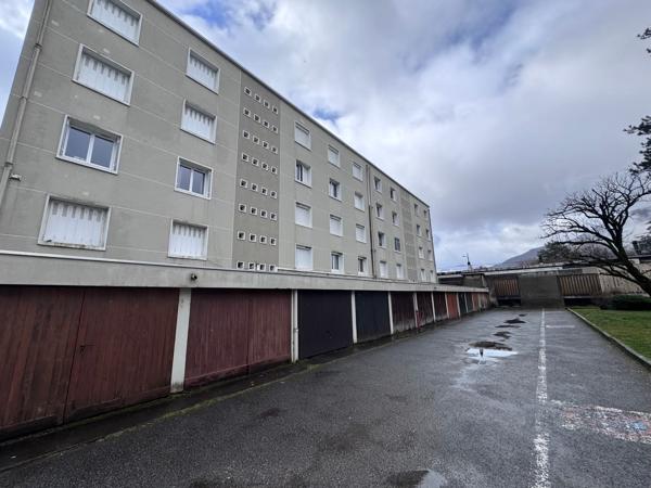 Annexes stationnement