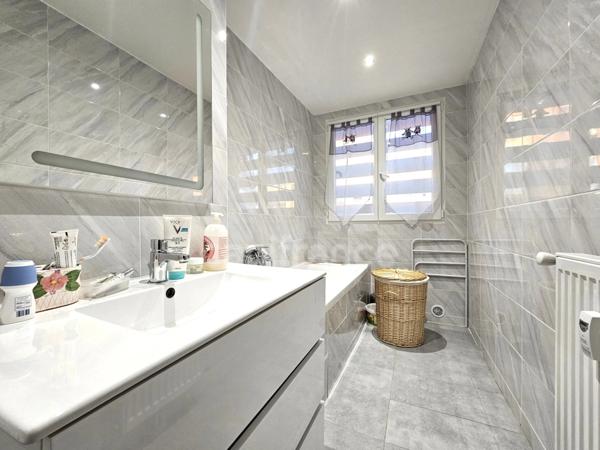 Appartement à vendre 5 pièces CHALON SUR SAONE (71)