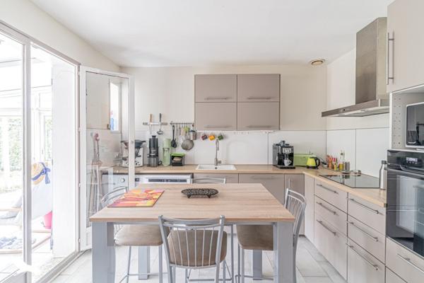 Maison à vendre 327 000 € Mérignac 4 p 90 m² DPE C