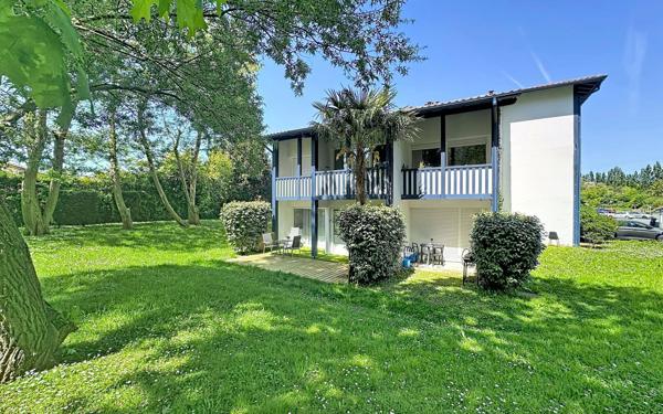 Appartement à vendre    1 pièce •  Anglet