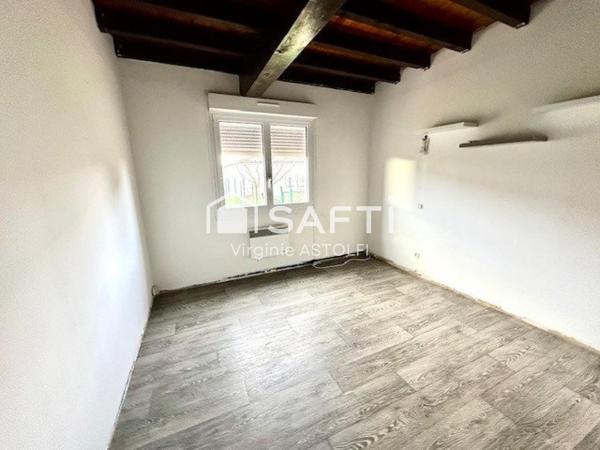 MURET - Maison T5 avec piscine sur terrain de 2490 m2, idéalement située.