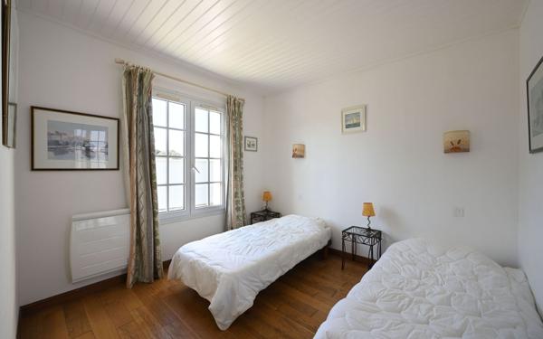 Maison à vendre    5 pièces •  La Couarde-sur-Mer