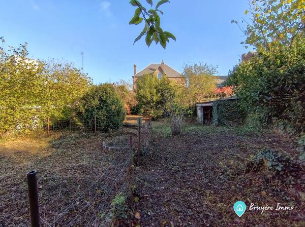 Maison individuelle à vendre, 9 pièces - Hirson 02500