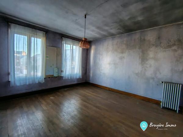 Maison individuelle à vendre, 9 pièces - Hirson 02500
