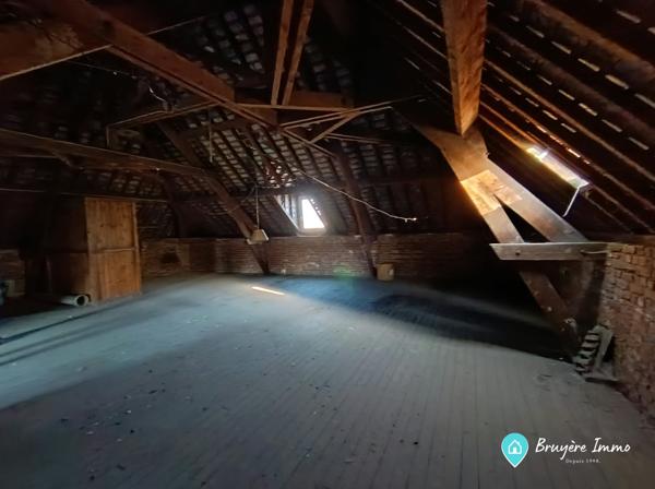 Maison individuelle à vendre, 9 pièces - Hirson 02500