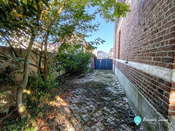 Maison individuelle à vendre, 9 pièces - Hirson 02500