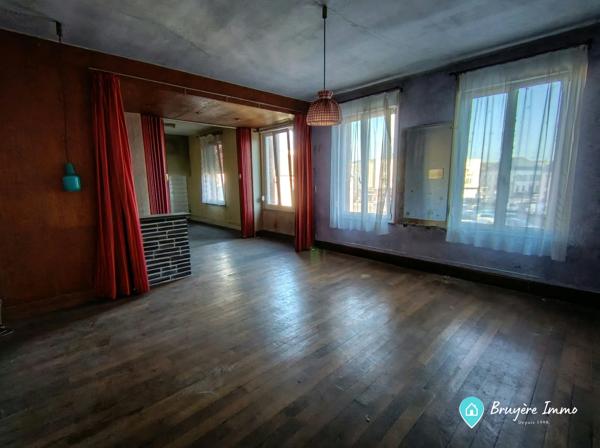Maison individuelle à vendre, 9 pièces - Hirson 02500