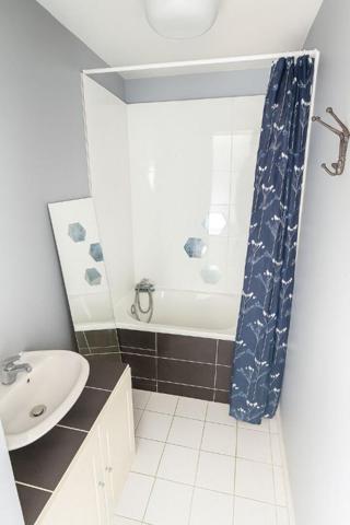 27300  Maison Normande 5 pièces + double garage  170 000 Euros