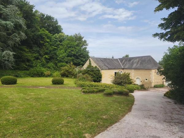 Vente Maison 10 pièces 295 m2 à La Chartre-sur-le-Loir