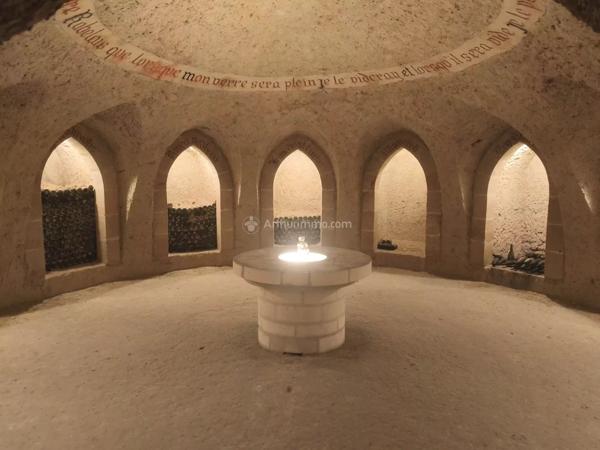 Vente Maison 10 pièces 295 m2 à La Chartre-sur-le-Loir