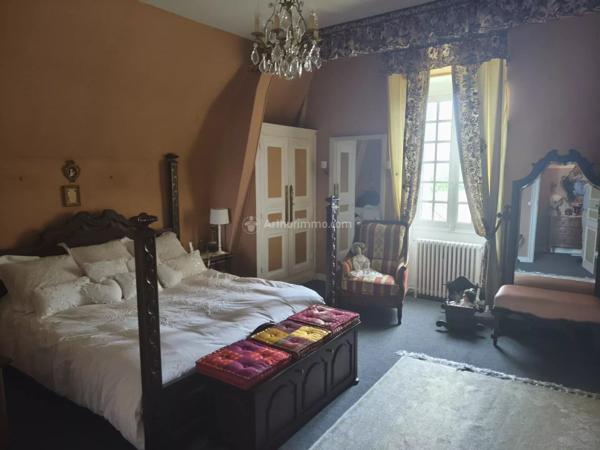 Vente Maison 10 pièces 295 m2 à La Chartre-sur-le-Loir