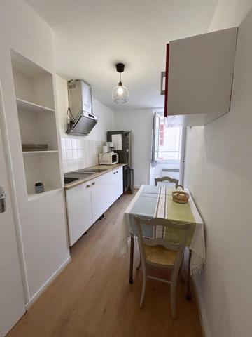 Studio 28 m² proche centre-ville de Pau