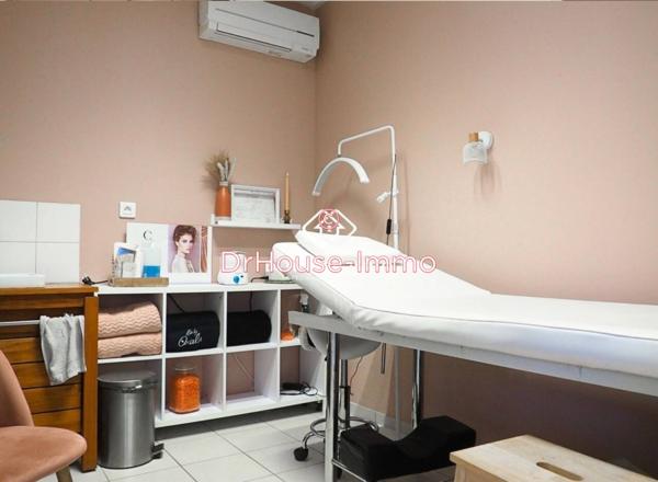 Commerce à vendre 4 pièces de 49 m²