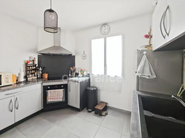 Maison T4 plain-pied 86 m² avec garage et terrain – Mouleydier (24)