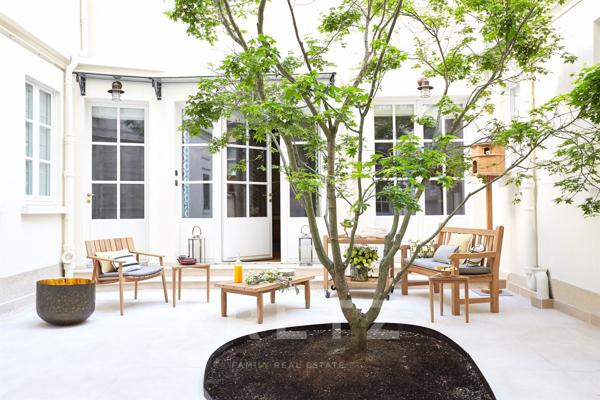 Paris VI - Saint-Sulpice - maison au calme sur cour