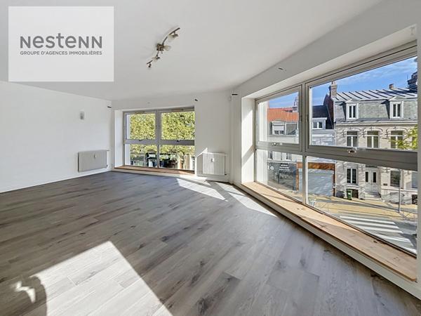 Appartement 90 m² - 2 chambres dans résidence sécurisée avec ascenseur - Vue exceptionnelle sur le Théâtre de Calais
