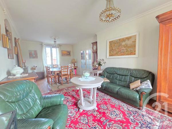 Maison à vendre  5 pièces - 133,95 m2 ST PIERRE LES NEMOURS - 77