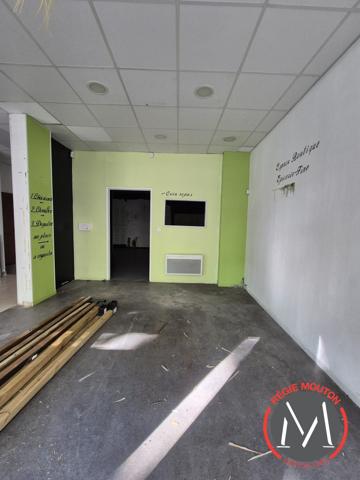 LOCATION LOCAL COMMERCIAL 94m2 - 69003 - Place Guichard