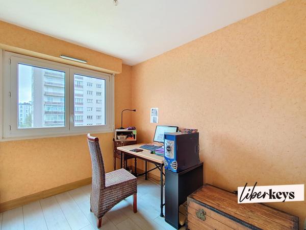 Appartement - 102 m² - T5 - Place de Strasbourg - Brest