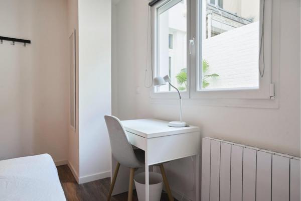 A LOUER : T1 à Lille • • 700 € CC • Réf. 1501-1
