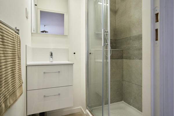A LOUER : T1 à Lille • • 700 € CC • Réf. 1501-1