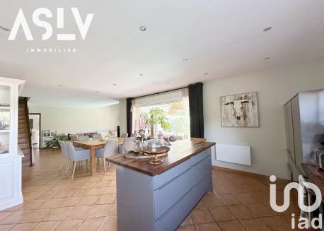 Maison à vendre 6 pièces 200 m² Six-Fours-les-Plages