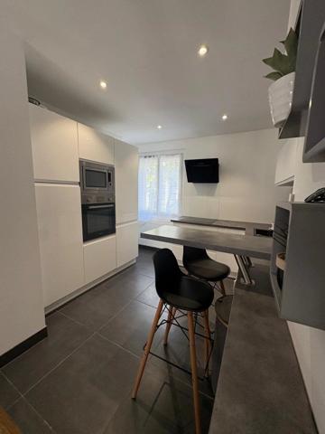 Vente Appartement 3 pièces 66 m2 à Valence