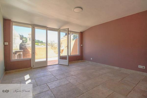 T4 de 70m2 avec terrasse, centre de Rognes