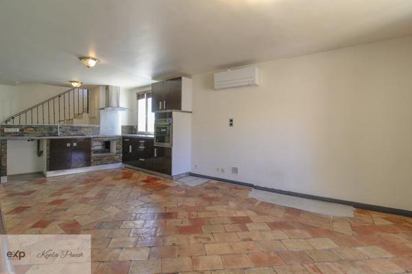 T4 de 70m2 avec terrasse, centre de Rognes