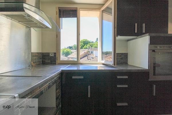 T4 de 70m2 avec terrasse, centre de Rognes