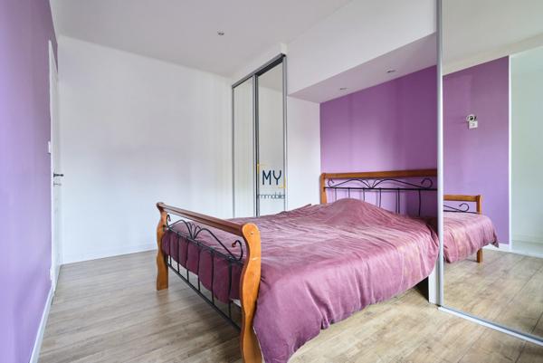 MAGNIFIQUE PLAIN-PIED AVEC PISCINE - CAMPAGNE DE RONCQ