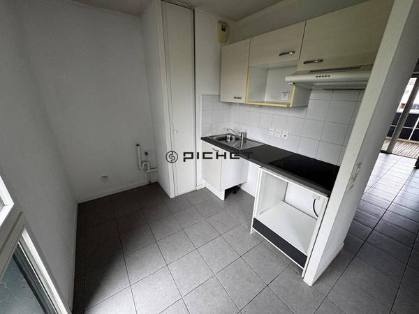 Appartement 3 pièces 64 m² BEGLES - 33130