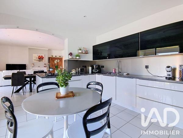 Maison (prestige) à vendre 5 pièces 140 m² Malemort-du-Comtat