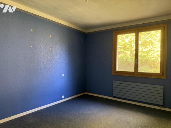 Maison traditionnelle contemporaine en campagne