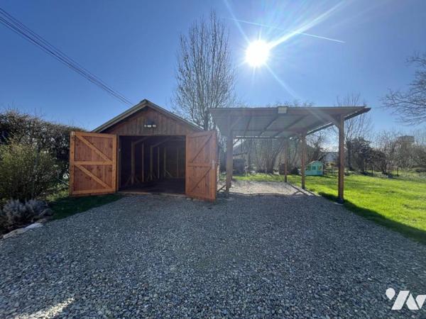 Maison en pierres réhabilitée en 2000 EVRON
